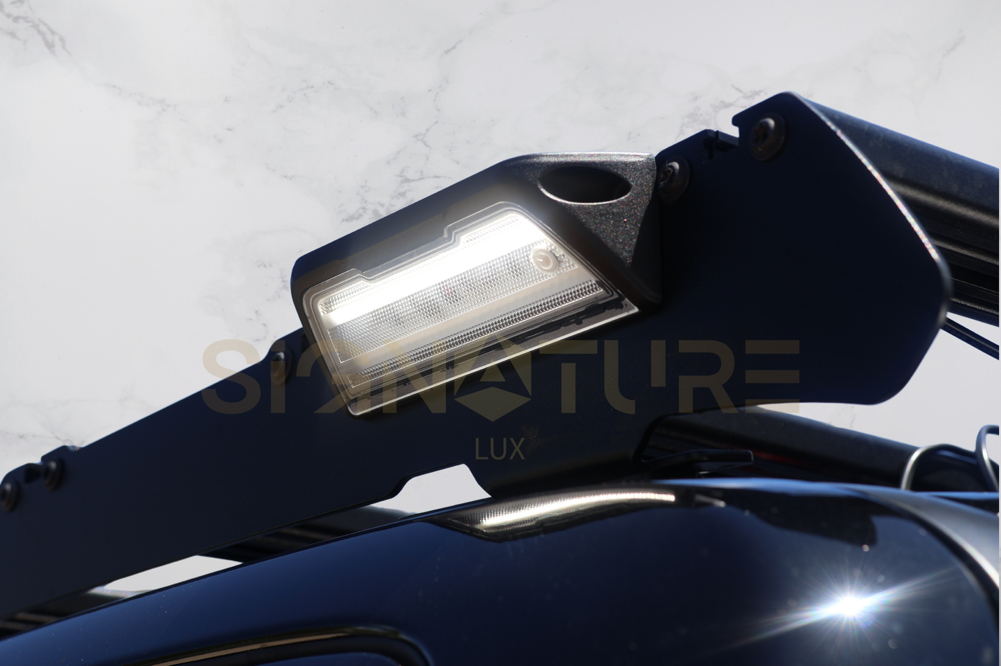 45° Tri-Color Versatile Tub/Roof Rack Light
