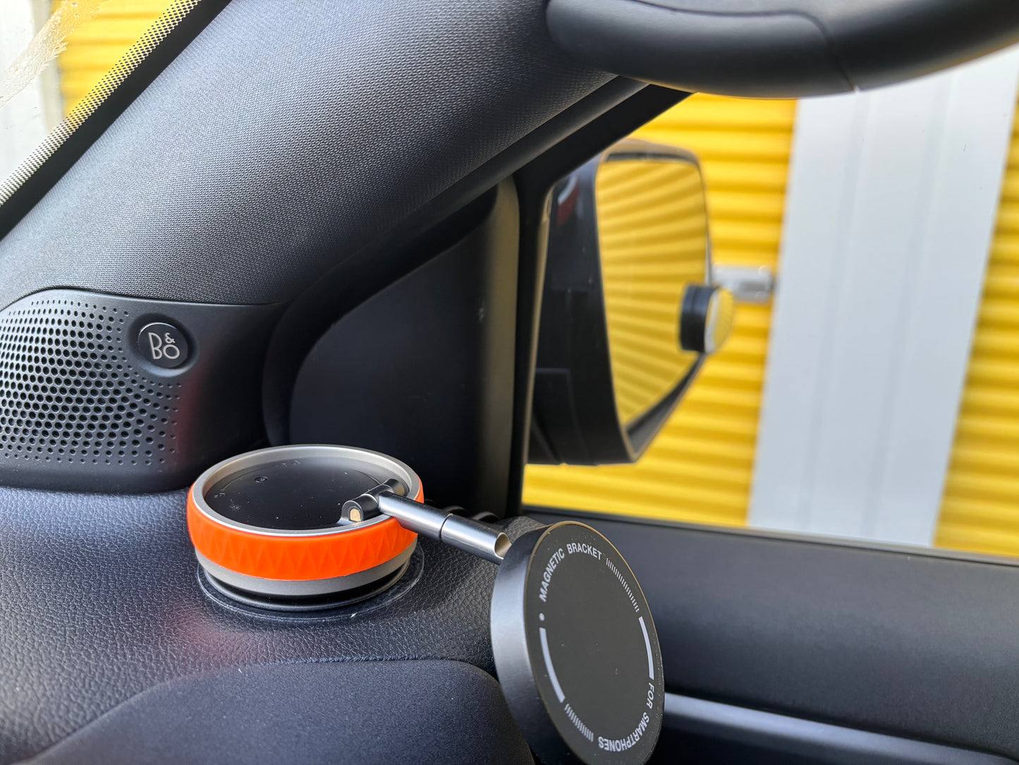 MagHold 360 Lux Phone Mount