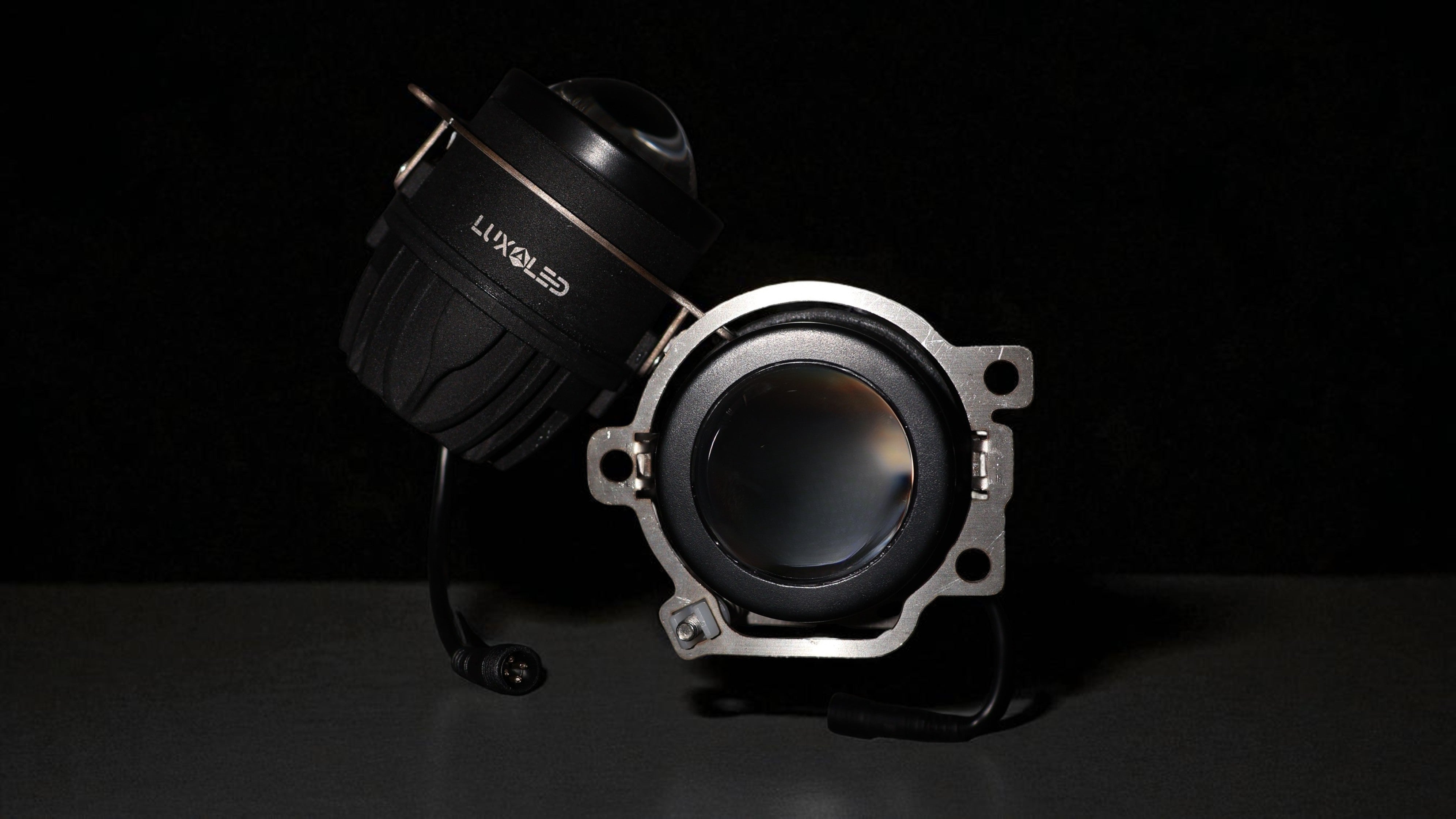 Bi-LED Projector Fog Lights Upgrade suits Ford Next Gen – Signature Lux