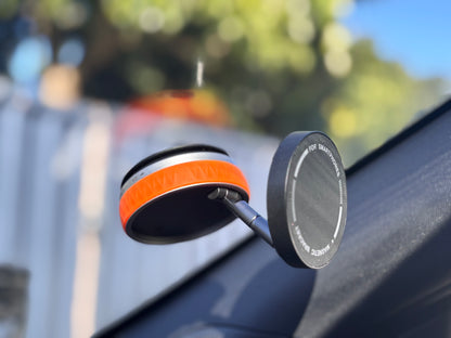 MagGrip Lux: soporte universal para teléfono con ventosa magnética y eléctrica