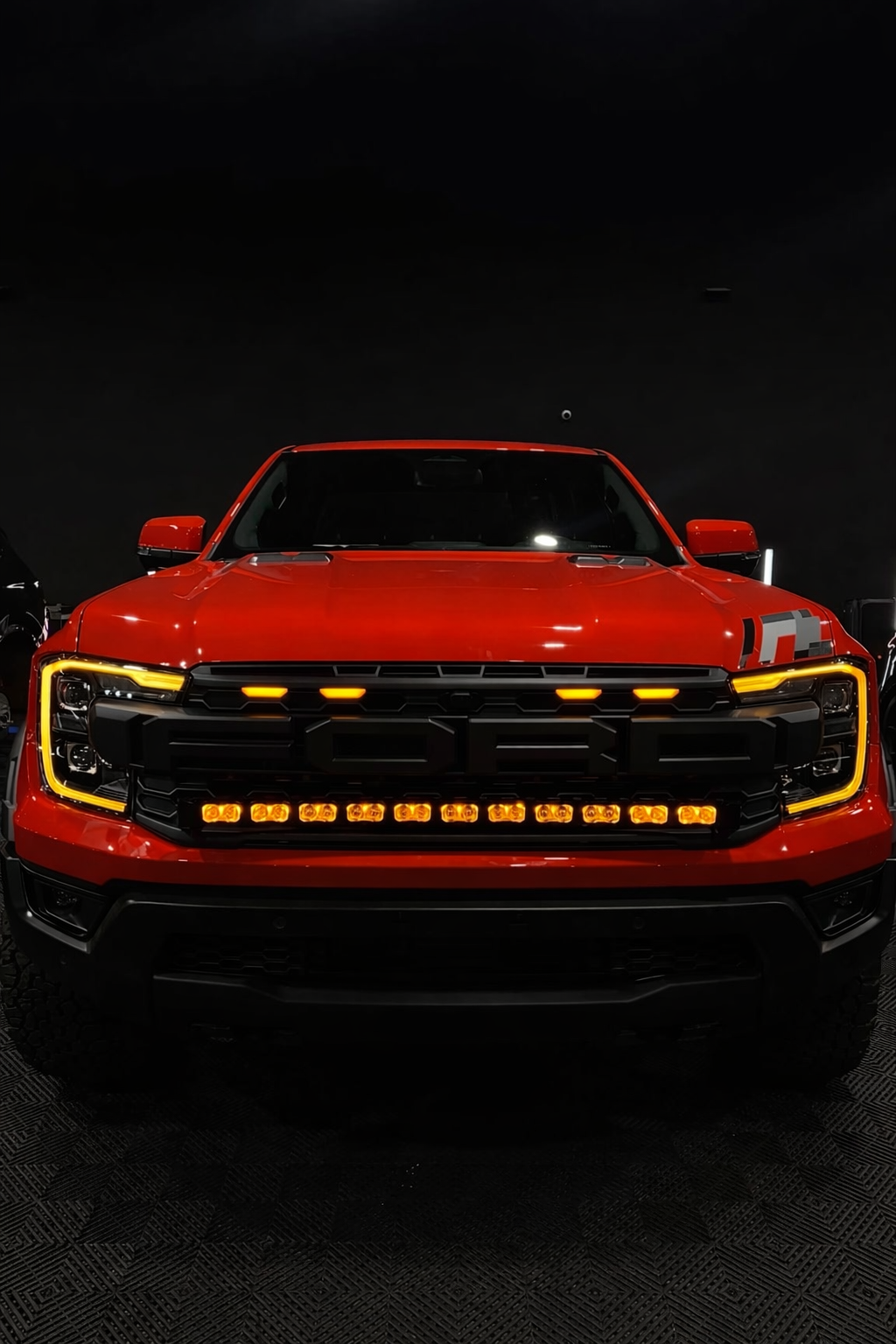 LuxLED™ 40” Curved LED Light Bar (Amber DRL + White High Beam) suits Ranger Raptor 2022+