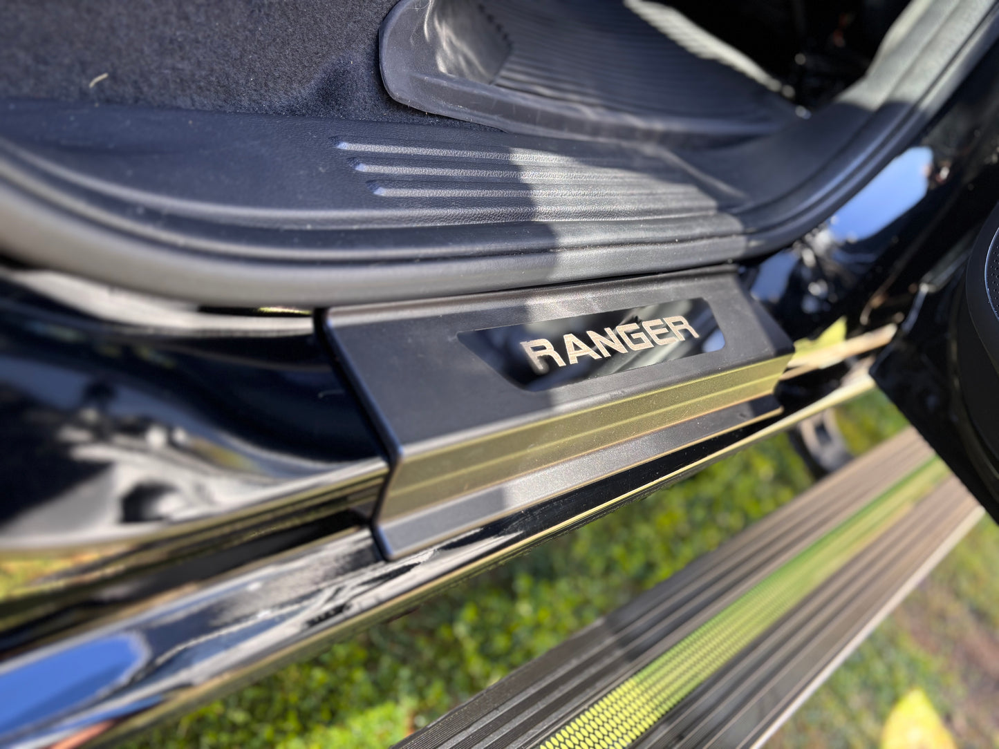 Ford Next Generation 2022+ Ranger/Raptor Door Sill Plates (Set of 4)