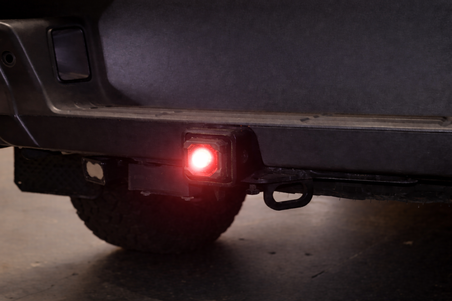 RVR HitchLux™ – 3-in-1 Hitch Mount LED Light Kit Plug & Play - suits Ranger Raptor 2022+