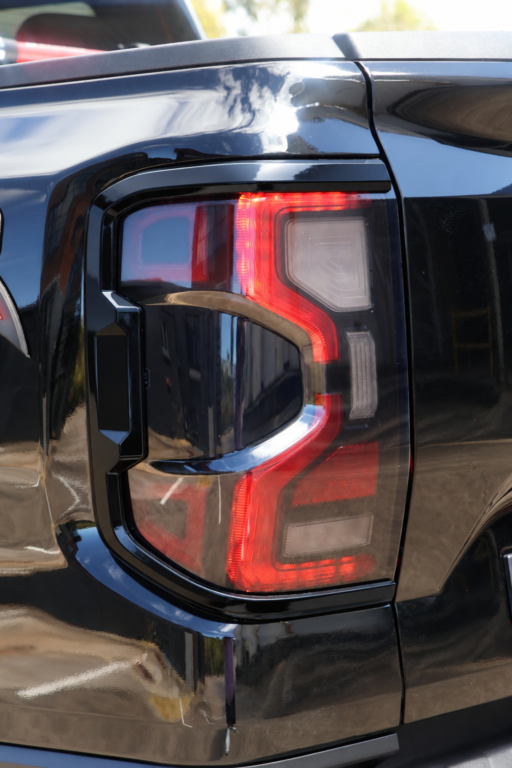 Gloss Black Headlight & Tail Light Sleek Thin Trim fits Ford Gen T9