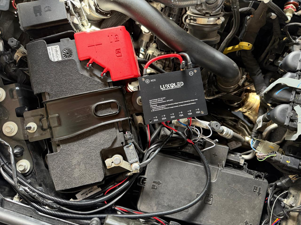 LuxSwitch™ Grab Handle Wireless 6-Switch Panel to suit Next-Gen Ranger & Ranger Raptor (2022+) – RHD Only