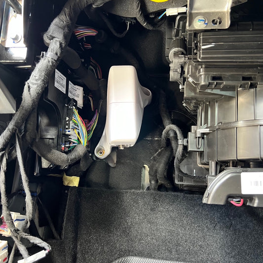 XRS 370 UHF Mounting Enclosure For BYD Shark 6