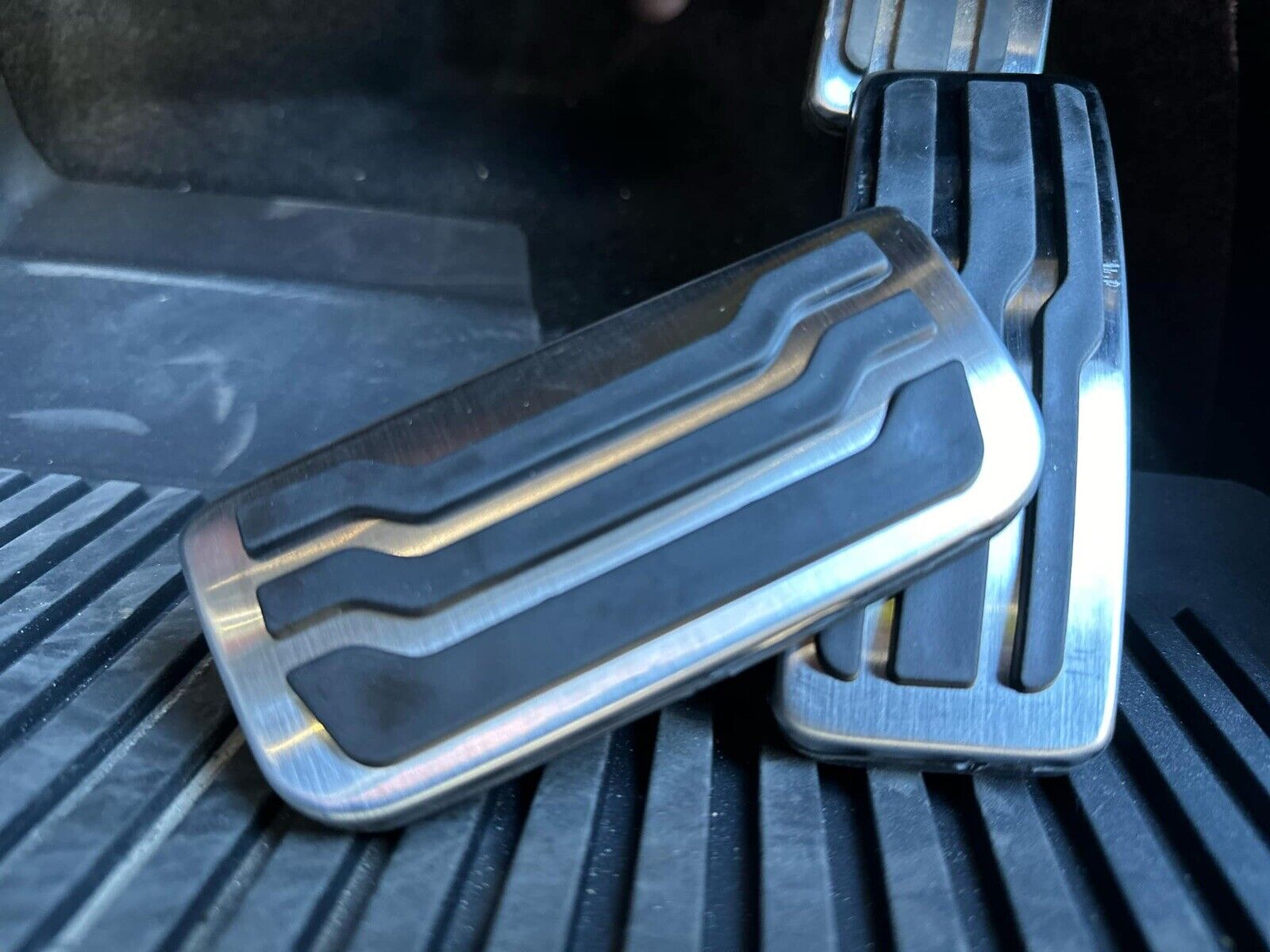 ford ranger pedal covers Brake & Accelerator Foot Pedal Cover suitable for Ford Next Generation – Signature Lux
